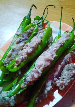รูปของ พริกหยวกยัดใส้หมูสับ
