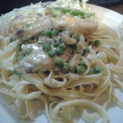 A picture of Mums chicken winged fetuccine.