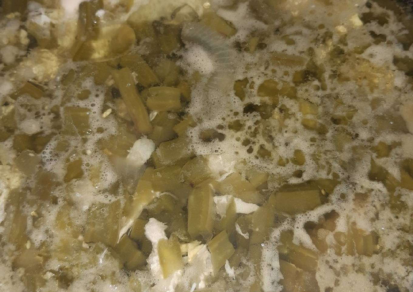 Nopales con huevo ahogado