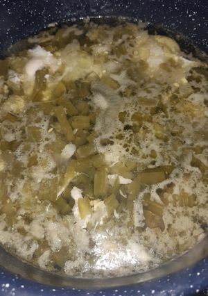 Una foto de Nopales con huevo ahogado