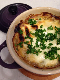 A picture of Easy Gratin with New Onions and Marscapone Cheese.