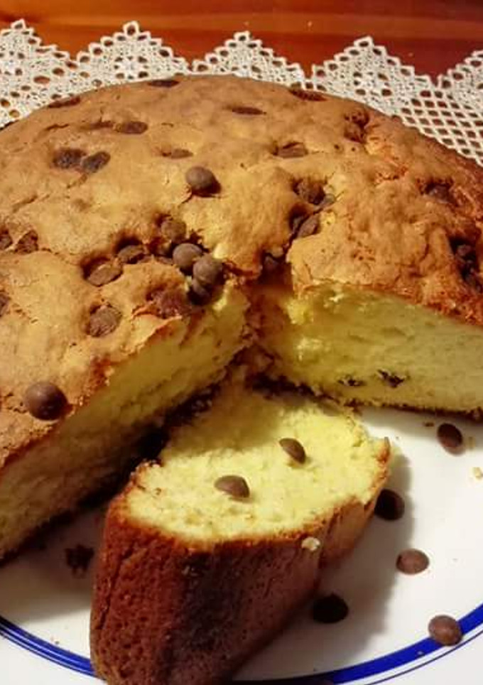 Una foto de Bizcochón de naranja con pepitas de chocolate