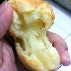 A picture of Pao De Queijo (blender way).
