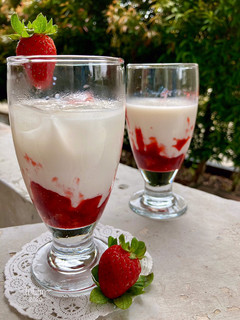 Foto resep Korean Strawberry Milk 🍓