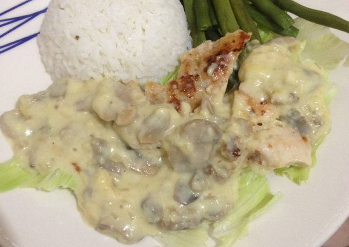 Pollo con champiñones a la bechamel Receta de KarIli OT- Cookpad