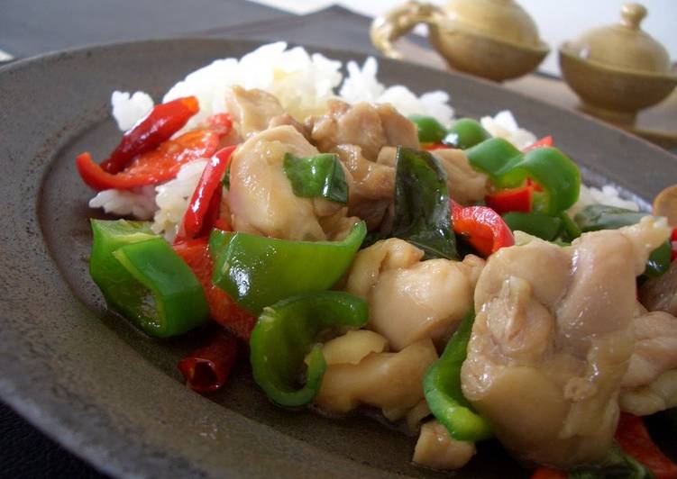 Recipe of Perfect Stir-fried Chicken with Basil