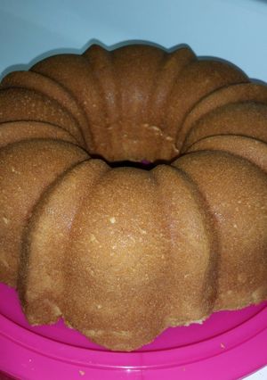 A picture of Best sour cream pound cake.