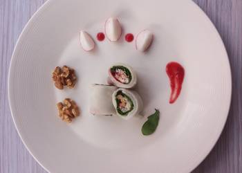 Popular Recipe Ricerolls with blue cheese arugula and plum tomato sauce Practical Delicious