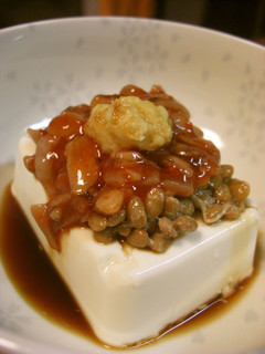 A picture of Chilled Tofu with Spicy Toppings.