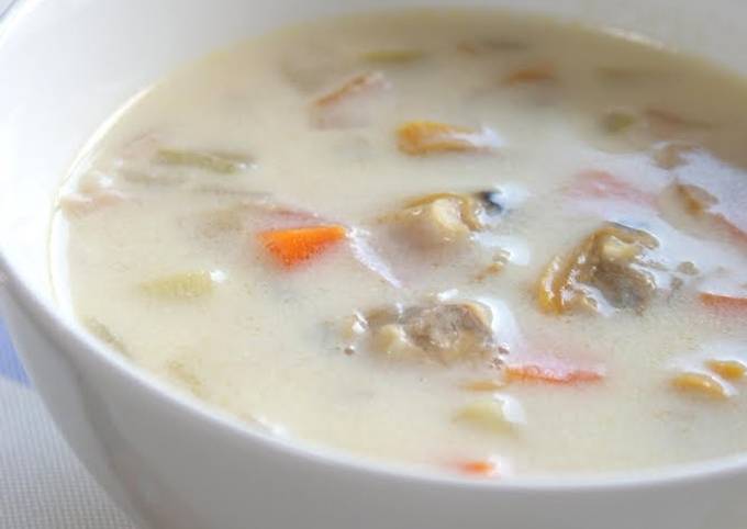 Simple Way to Prepare Gordon Ramsay I&#39;m Loving It! Clam Chowder