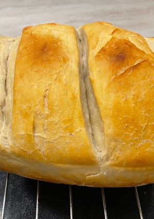 Ropogós házi kenyér recept fotója