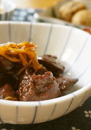 A picture of Sweet & Savory Stewed Chicken Liver.