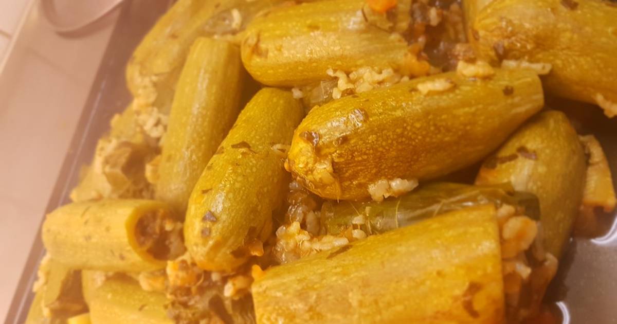 ورق عنب يرقات بنده