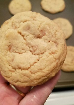 A picture of Toffee Candy Drop Cookies.