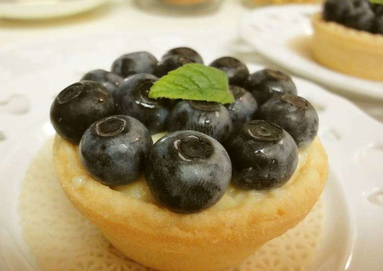 Simple Blueberry Tart