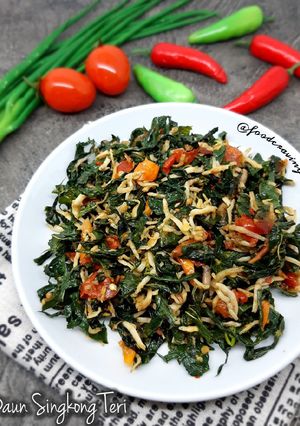 Foto resep Tumis Daun Singkong Teri