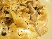 A picture of shimeji pasta