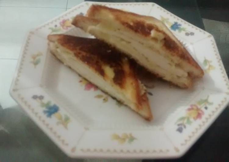 Cheese swiss sandwich