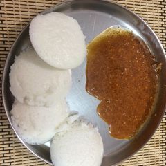 A picture of Kushboo Idli (with sabudana).