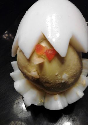 A picture of Angry Birds Baby Chick.