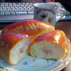 A picture of Homemade Ham Roll Bread.