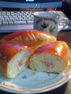 A picture of Homemade Ham Roll Bread.
