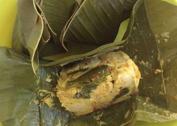 Langkah Mudah untuk Menyiapkan Botok Udang Tahu Tempe yang Lezat Sekali