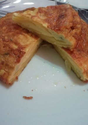 A picture of Grandma Obdulia’s Spanish Potato Omelette (Tortilla de Patatas).