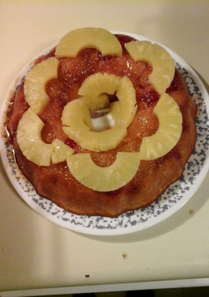 A picture of Pineapple Upside down cake.