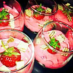 A picture of I'm not a good baker,but i serve good dessert : Strawberry Cream Cheese.