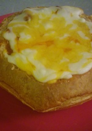 A picture of Easy manwich in bread bowl.