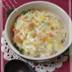 A picture of Simple Mochi and Tuna Doria with Mayo Miso Sauce.