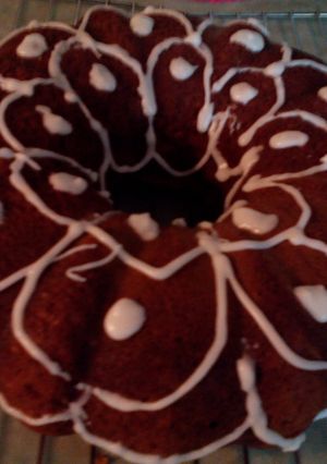 A picture of Sunshine's Lemon supreme pound cake.