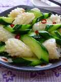 Chinese Stir-Fry with Squid and Cucumber