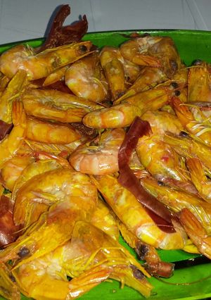 A picture of Chilli Prawns.