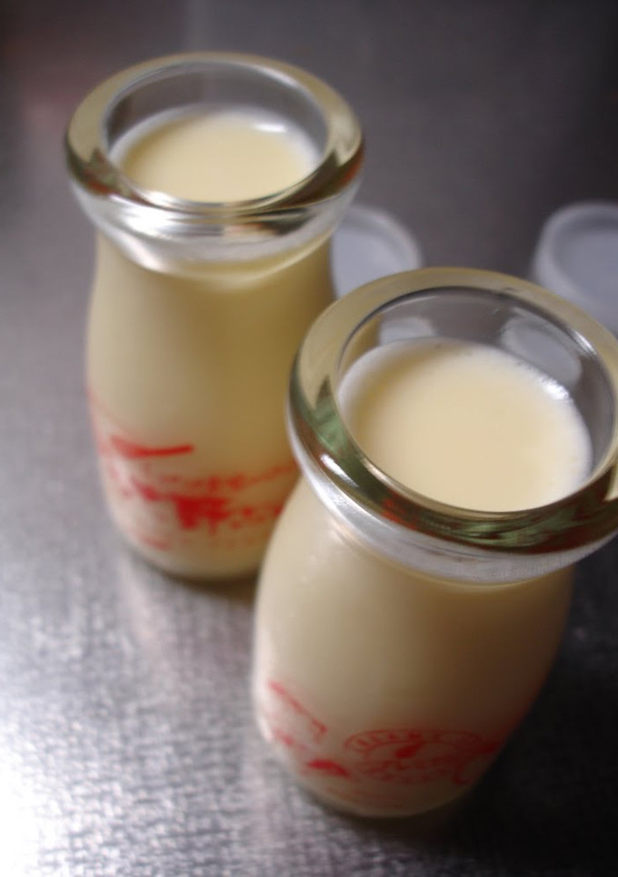 A picture of Earthenware Pudding With 1 Egg.