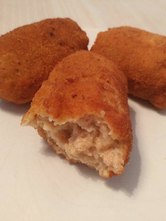 Una foto de Croquetas de pollo y jamón