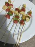 Brochette caprese