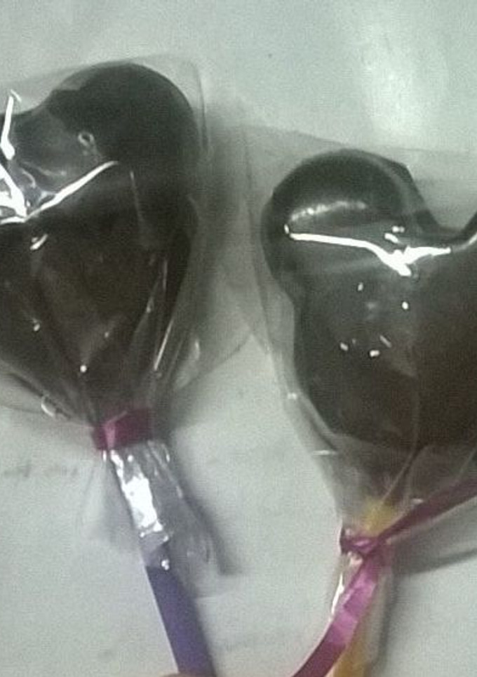 Una foto de Chupetines de chocolate