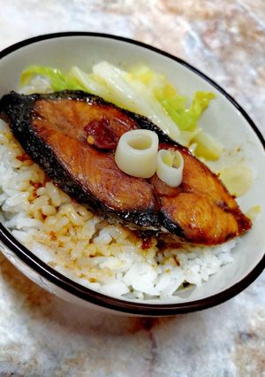 Hình của món Cá thu kho.