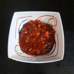 A picture of Schezwan sauce.