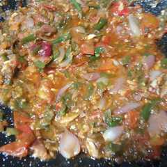 A picture of Sambal ijo merah.