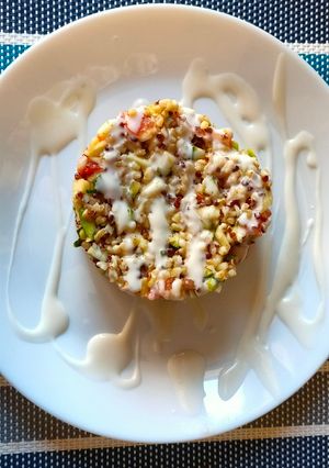 Foto di Insalata di bulgur e quinoa con zucchine e pomodoro