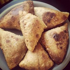 A picture of Samosa.