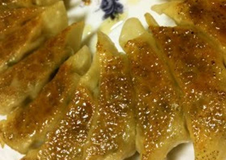 Steps to Prepare Award-winning Easy Gyoza Dumplings with Crispy Skins and Juicy Insides