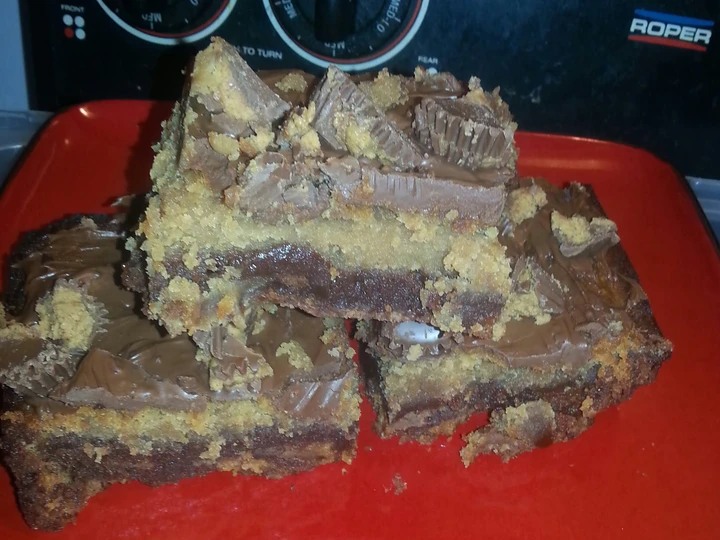 Easy Steps Prepare|Recipe} Reese&amp;#39;s cheesecake brownies the Delicious, Perfect
