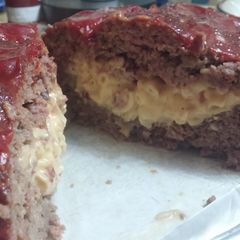 A picture of Mac & Cheese Stuffed Meatloaf.