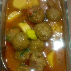 A picture of Tempting Meat Balls by Nancy.