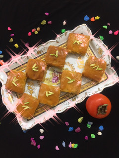 عکسی از دستور کیک خرمالو با سس مخصوص