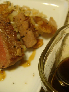 A picture of Japanese-style Garlic Steak Sauce.
